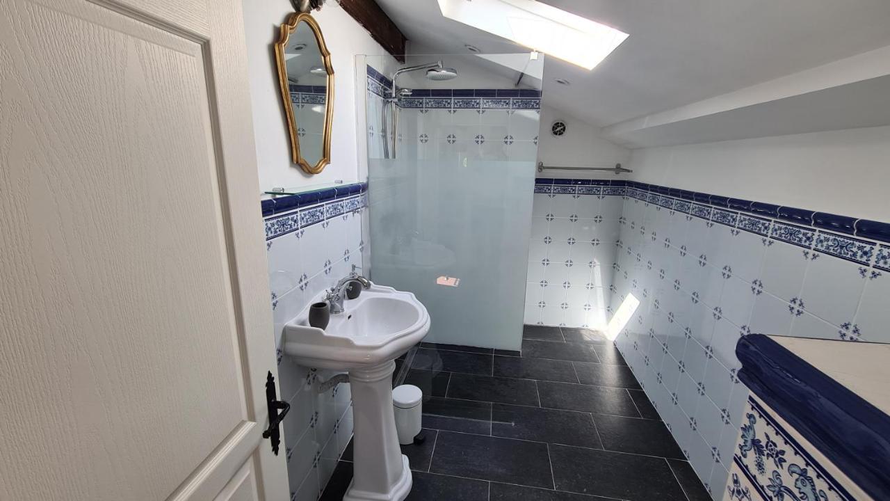 Chambre Double avec Salle de Bains Privative